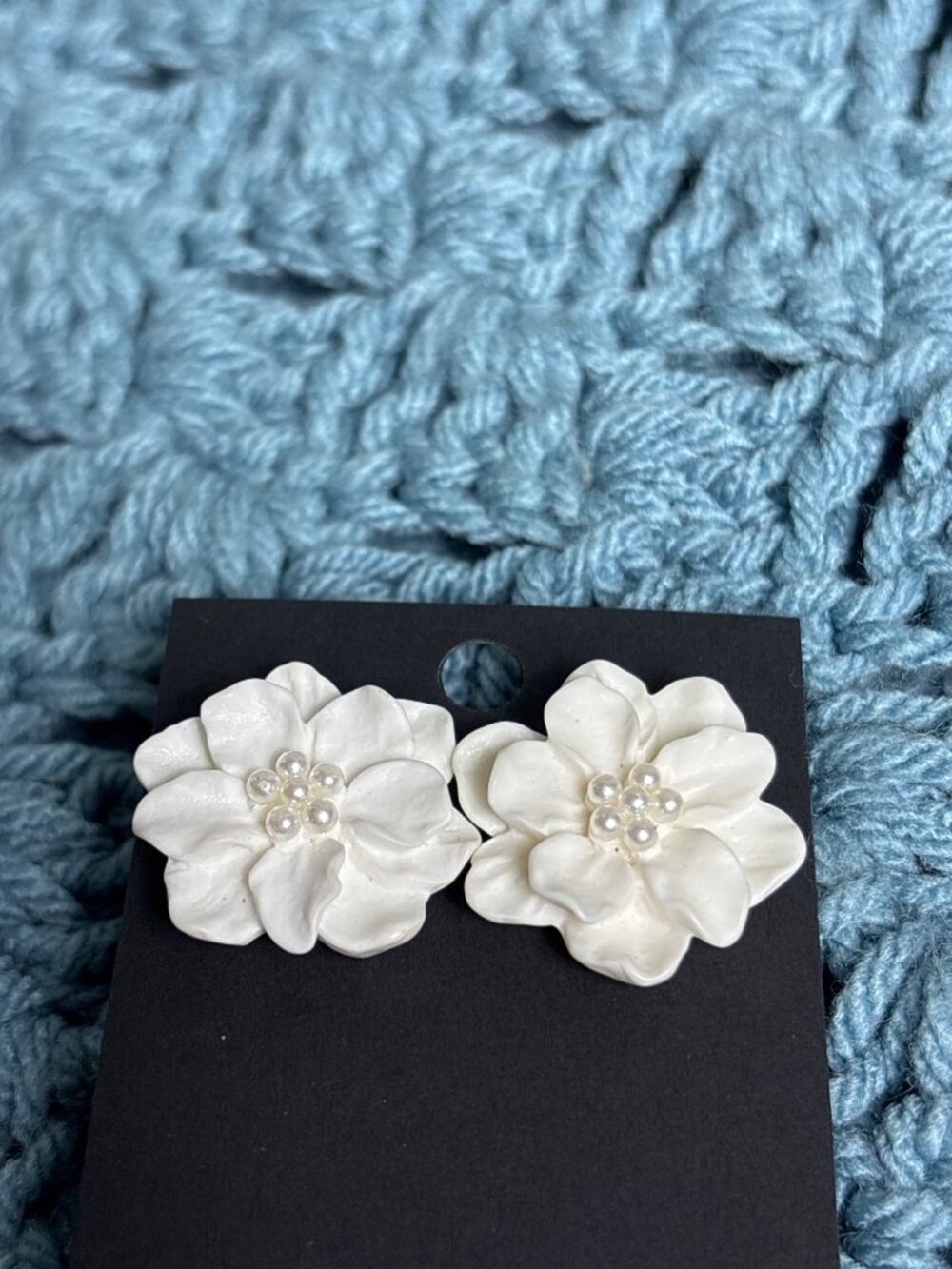 White Plastic Faux Pearl Flower Stud Earrings 1 inch
